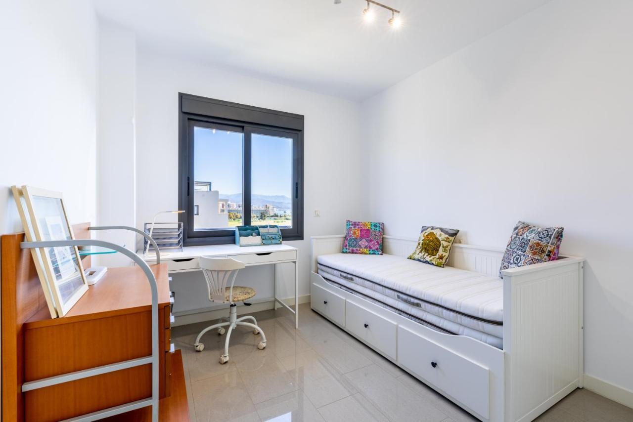 Apartamento Playa Marinsa Торе дел Мар Екстериор снимка